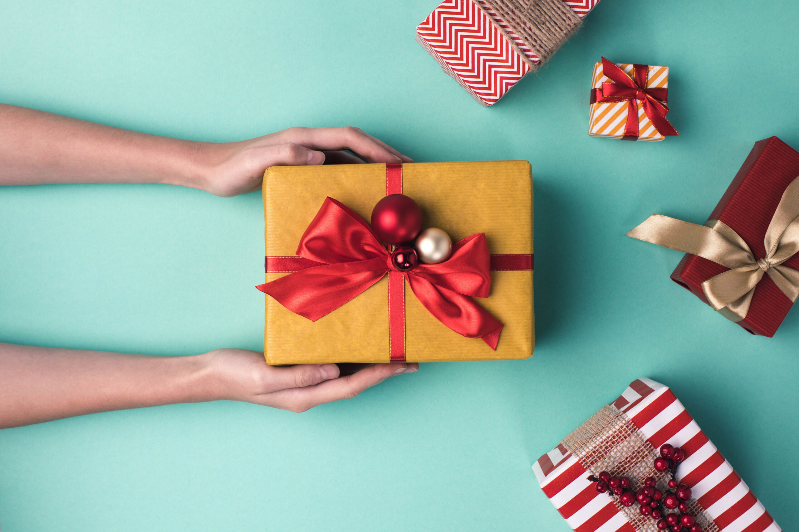 Exchange Gifts synonyms - 14 Words and Phrases for Exchange Gifts