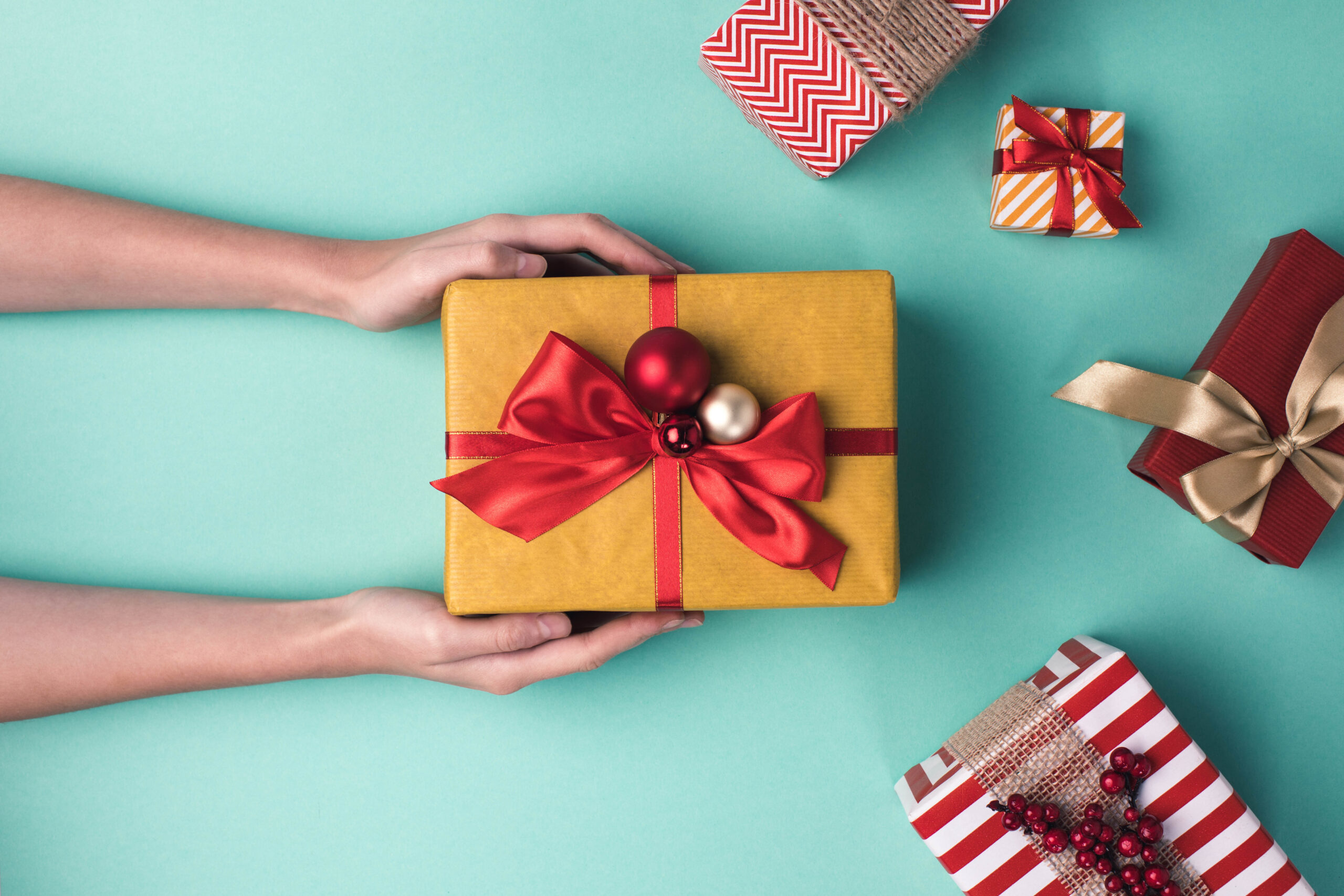 We Stopped Giving Gifts for Christmas - How to Have a No-Gift Christmas